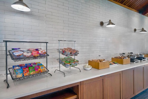 Fairfield Inn by Marriott Rochester Airport image 2